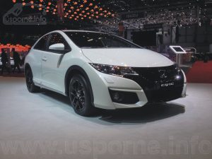 Honda Civic Sport zepředu