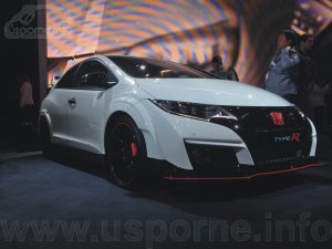 Honda Civic Type-R zepředu