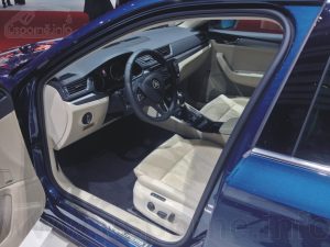 Škoda Superb - béžový interiér