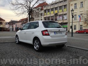 Škoda Fabia 1,2 TSI 66 kW - zezadu