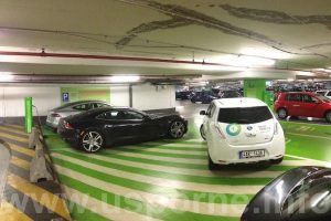 V OC Nový Smíchov - Nissan Leaf jako chudý kamarád