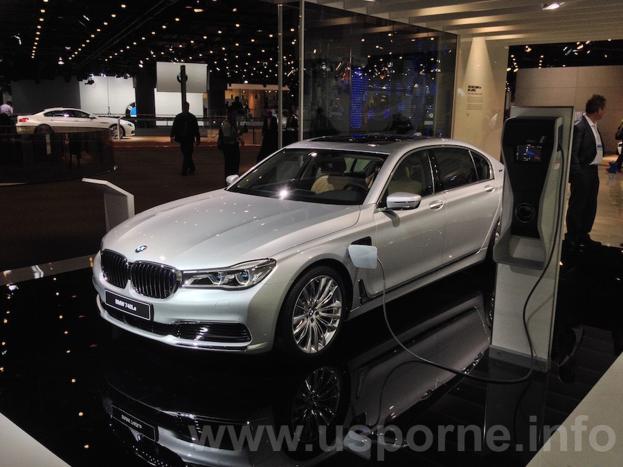 BMW 740Le, plug-in hybrid z řady eDrive zepředu