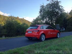 Audi A3 e-tron zezadu