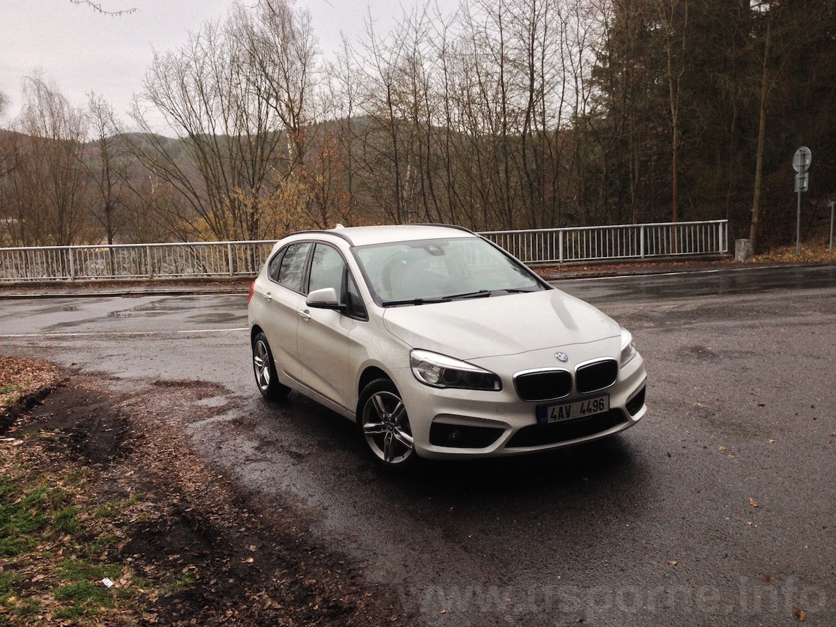 BMW 216d Active Tourer - náhled