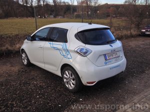 Elektromobil Renault ZOE - zezadu