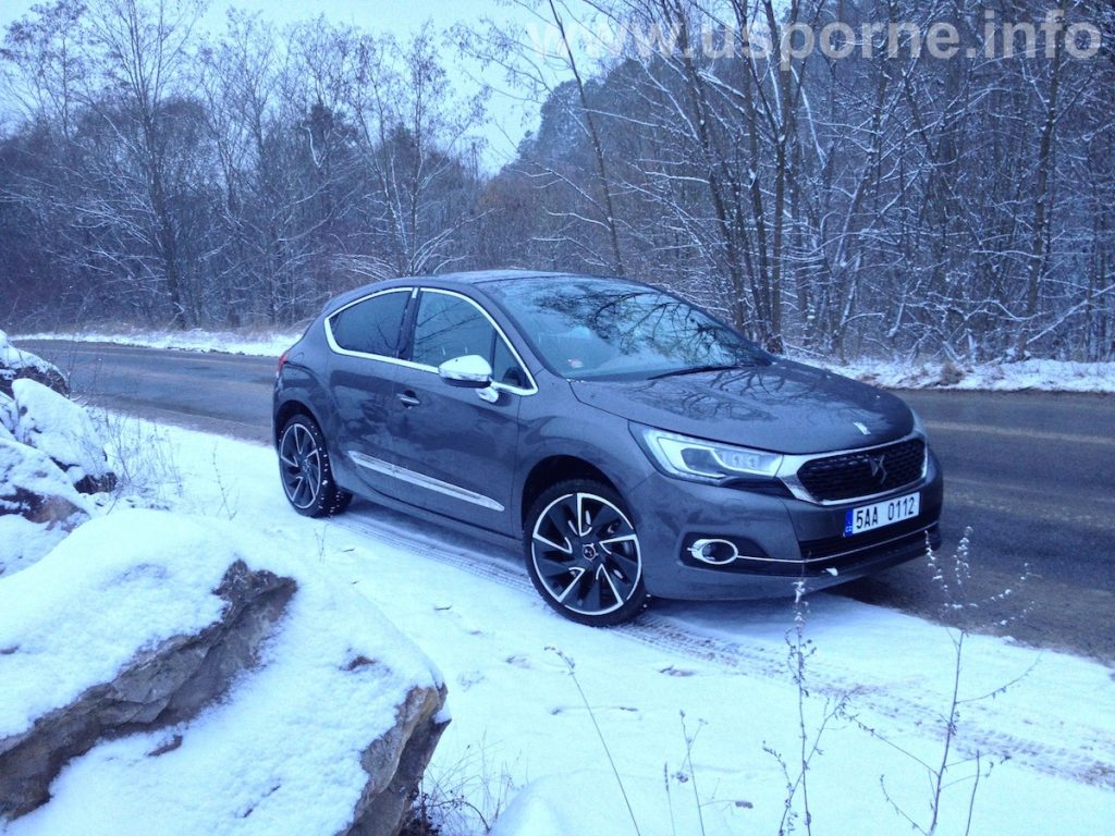 DS 4 2,0 BlueHDI 150 S&S - zepředu