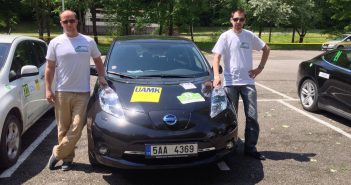 New Energies Rally 2016 Nissanem Leaf 30 kWh Nissan Leaf v cíli - posádka Marek Tomíšek, David Kazda
