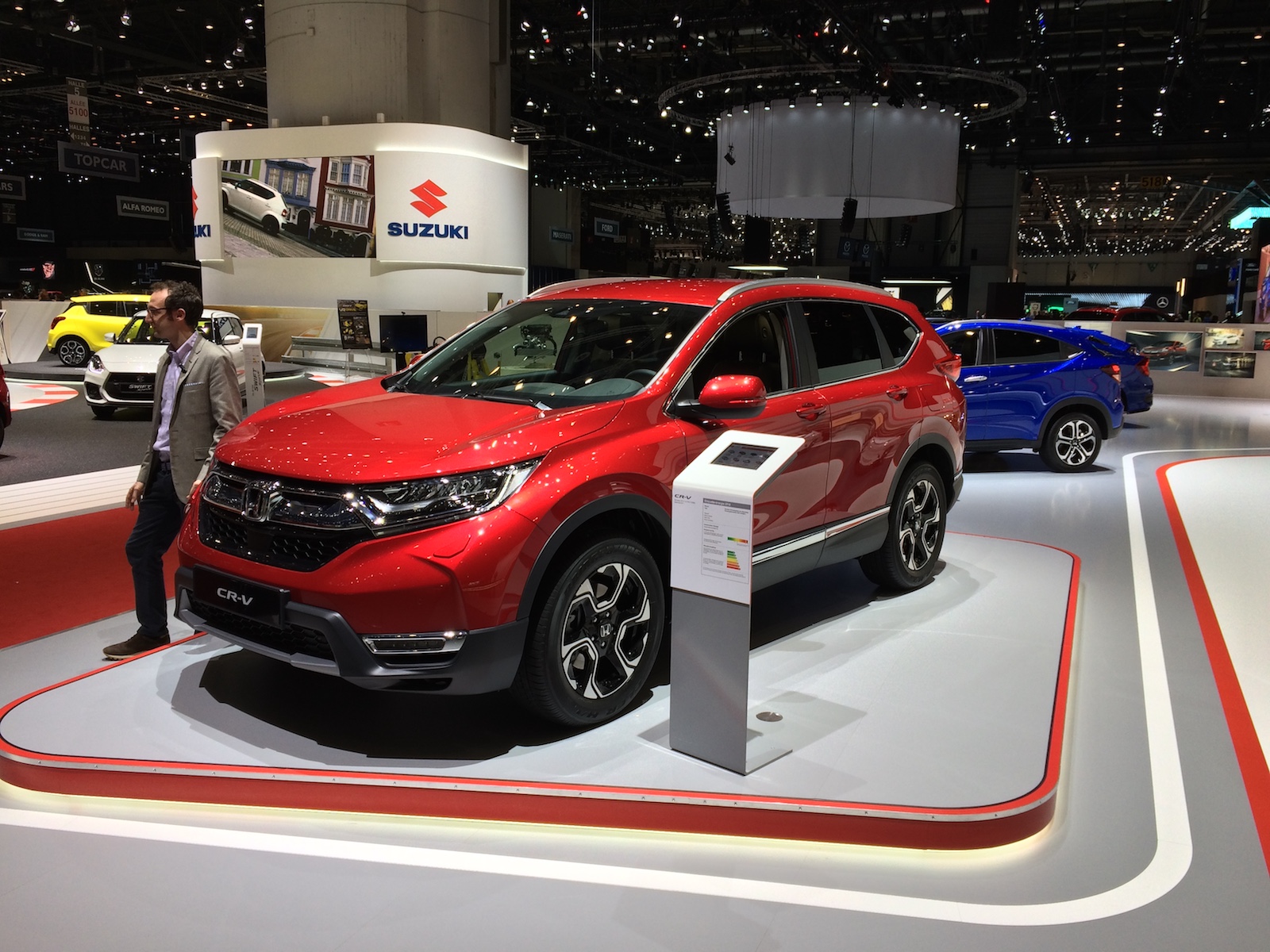 Honda CR-V i-MMD (hybrid) - zepředu