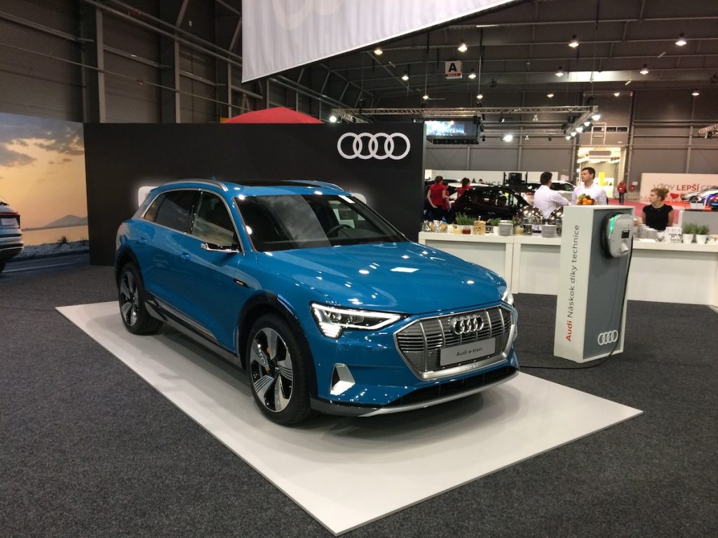 Audi-e-tron - e-Salon 2018