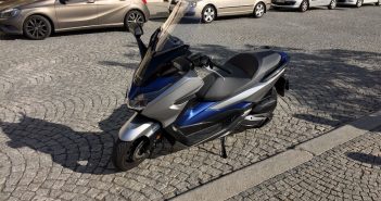 Honda Forza 125, 11 kW – skutečná spotřeba Honda Forza 125 - zepředu