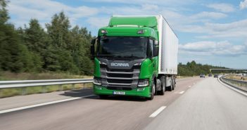 Scania podporuje rozšíření LNG v celé Evropě Tahač Scania G410 na LNG