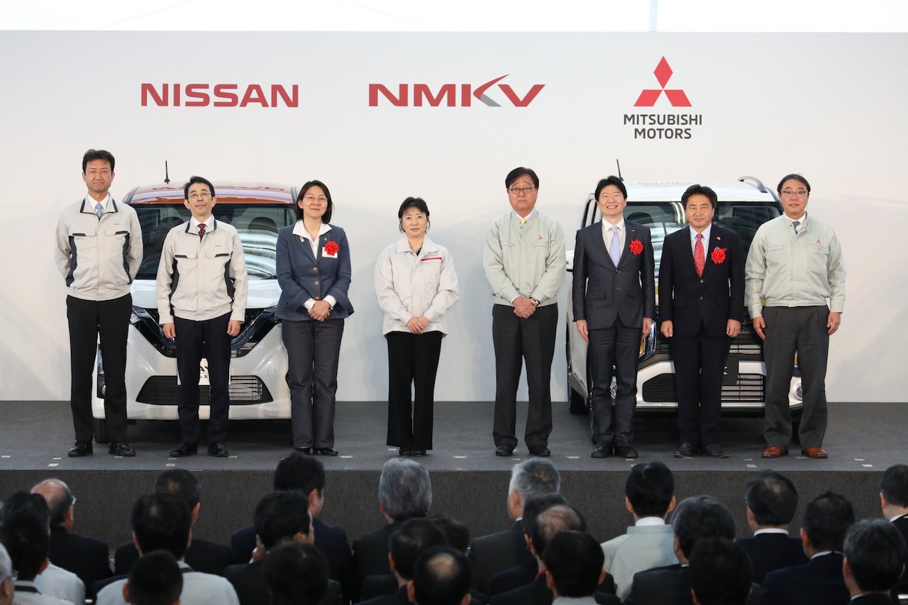 Představeni minivozů NMKV - aliance Nissan - Mitsubishi