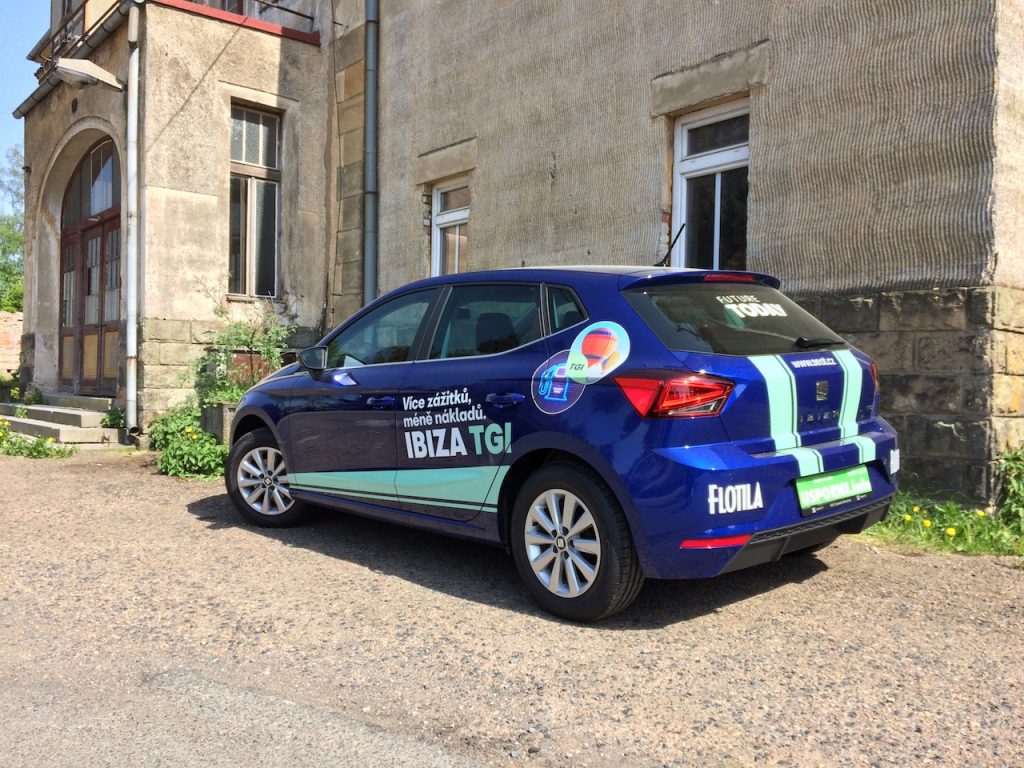 SEAT Ibiza 1,0 TGI 66 kW CNG - zezadu/z boku