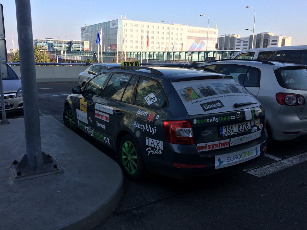 Škoda Octavia G-tec Combi - taxi - Letište Václava Havla