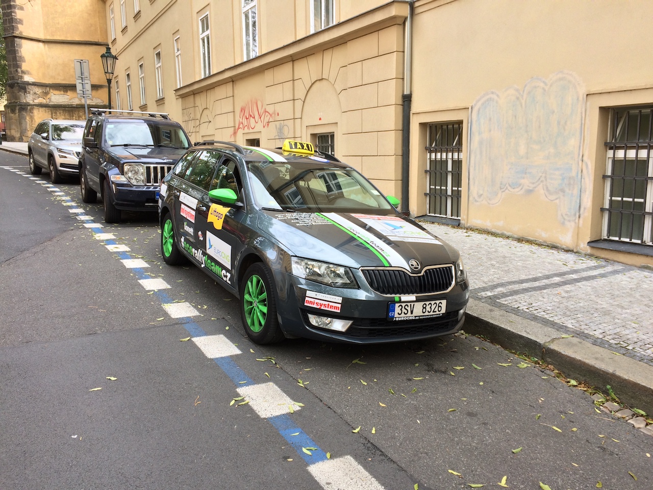 Škoda Octavia G-tec - Liftago taxi - Praha