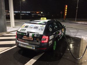 Škoda Octavia G-tec Combi - taxi - CNG stanice Bonett - letiště Praha