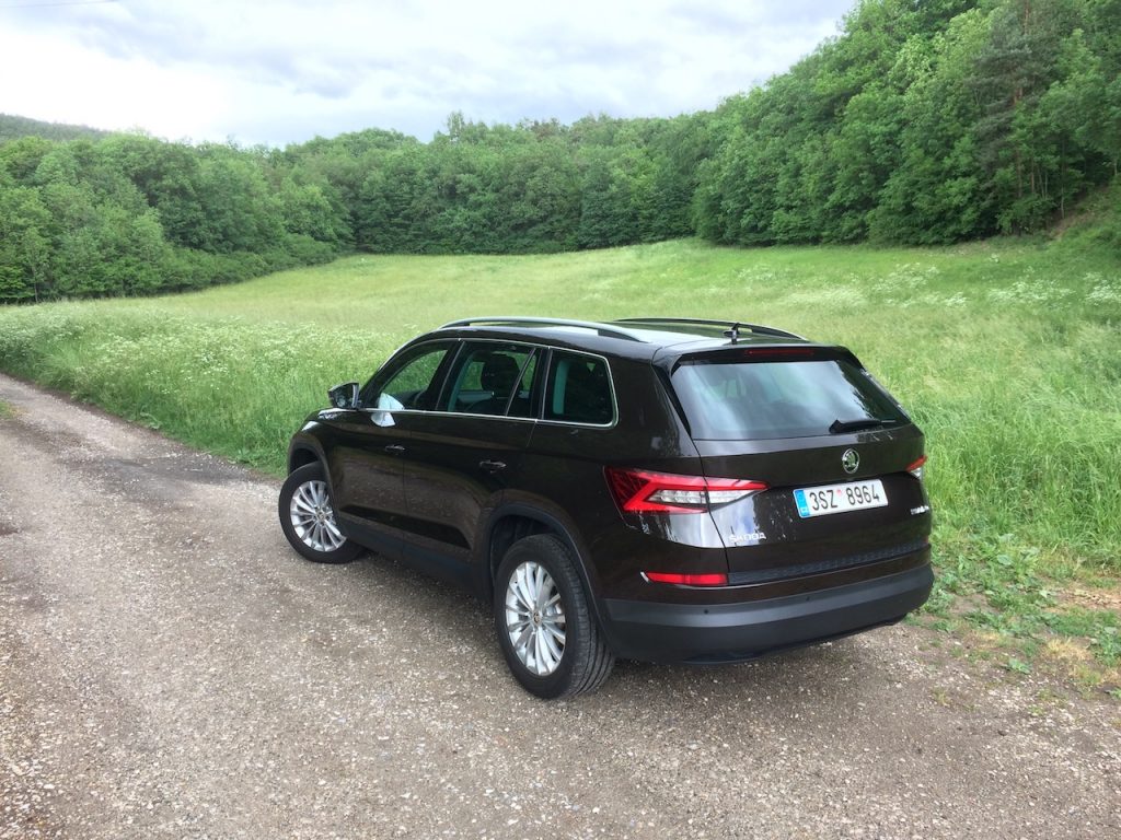 Škoda Kodiaq 2,0 TDI 110 kW DSG - zezadu