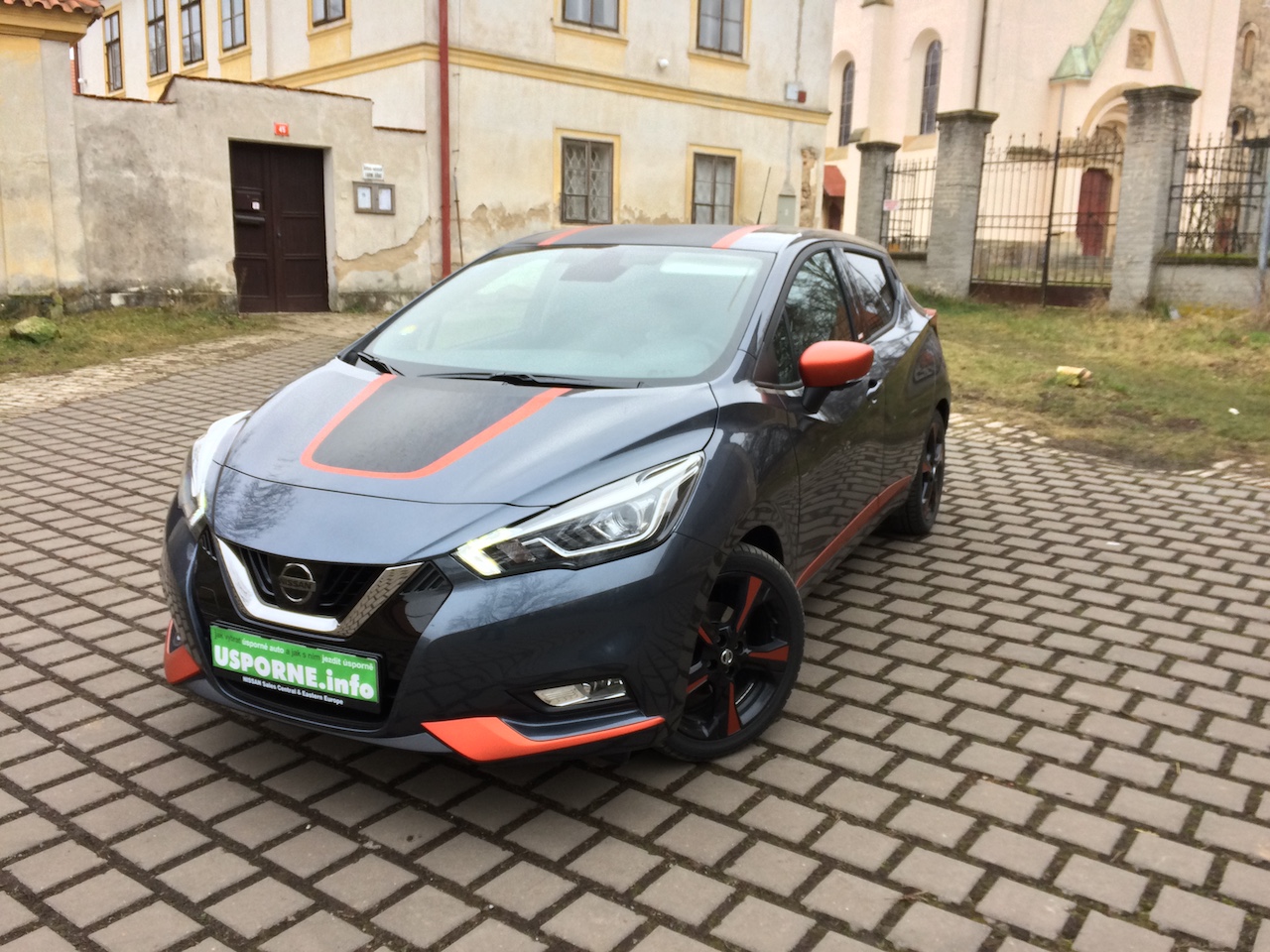 Nissan Micra IG-T 90 - zepředu