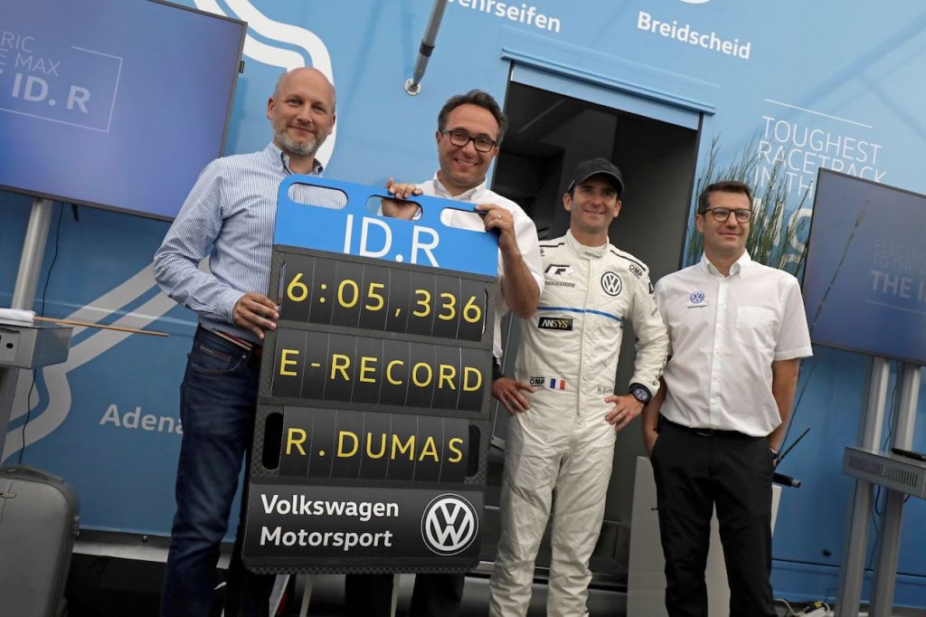 Volkswagen ID.R na okruhu Nürburgring - rekordní čas 6:05,336 minuty