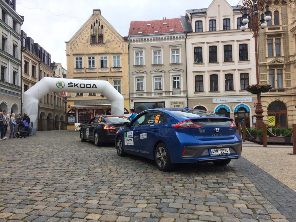 Hyundai Ioniq Electric #EcoRallyTeamCZ