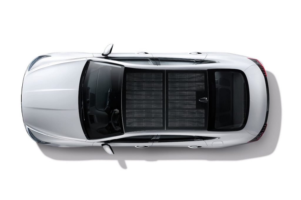 Hyundai Sonata Hybrid - solární panel na střeše