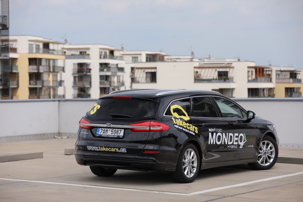 Ford Mondeo HEV (hybrid) - zezadu