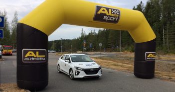 #EcoRallyTeamCZ dosáhl na EcoRun 1000 jezer nejnižší spotřeby Hyundai Ioniq Electric - #EcoRallyTeamCZ na startu EcoRun 1000 jezer