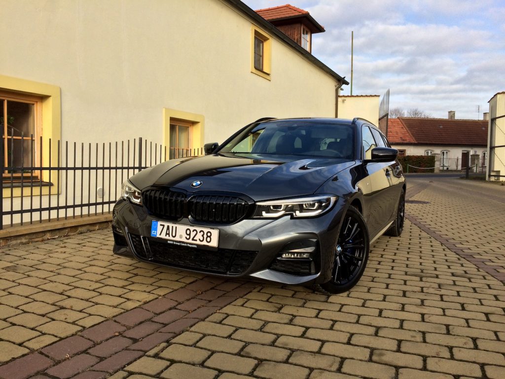 BMW 3 Touring - zepředu