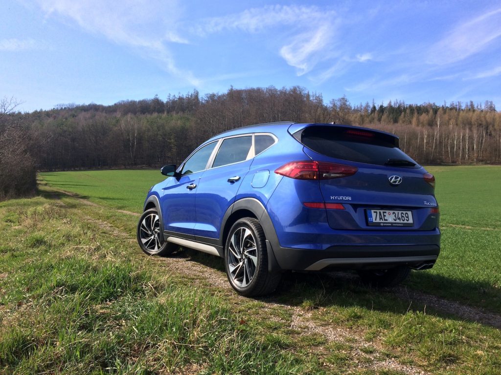 Hyundai Tucson 2.0 CRDi E-VGT Mild-Hybrid 48V - zezadu