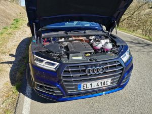 Audi Q5 55 TFSI e Quattro - motor