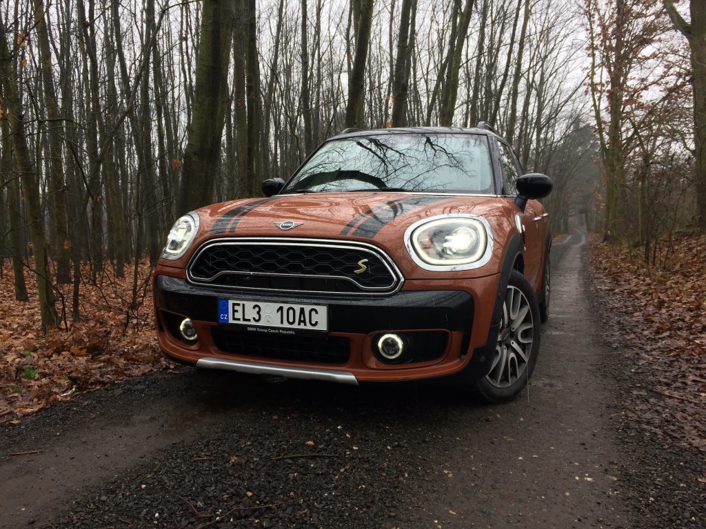 Mini Cooper S E Countryman All4 -zepředu