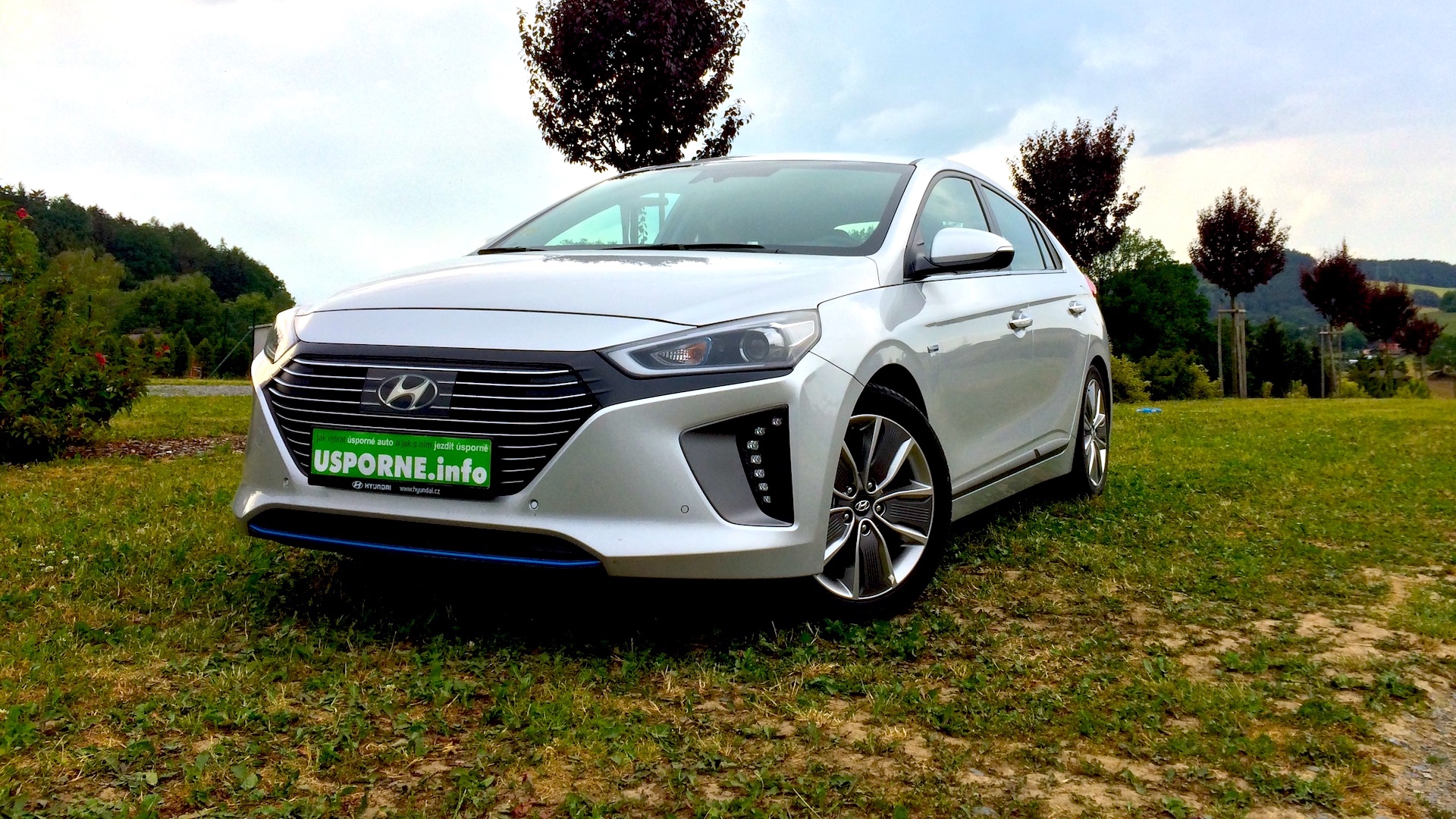 Náhled - Hyundai Ioniq Hybrid