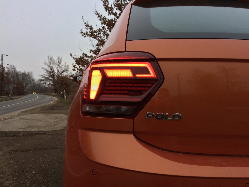 Volkswagen Polo 1.0 TSI 70 kW DSG7 – zadní světlo