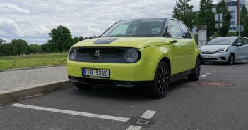 Městský elektromobil Honda e – první svezení Honda e - první svezení