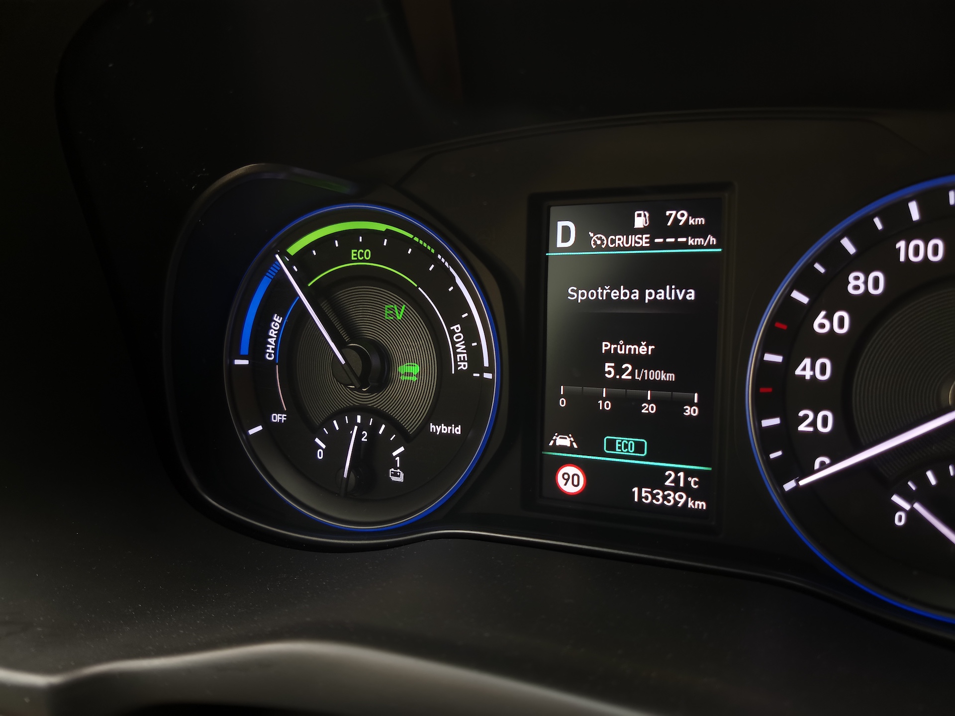 Hyundai Kona Hybrid - skutečná spotřeba