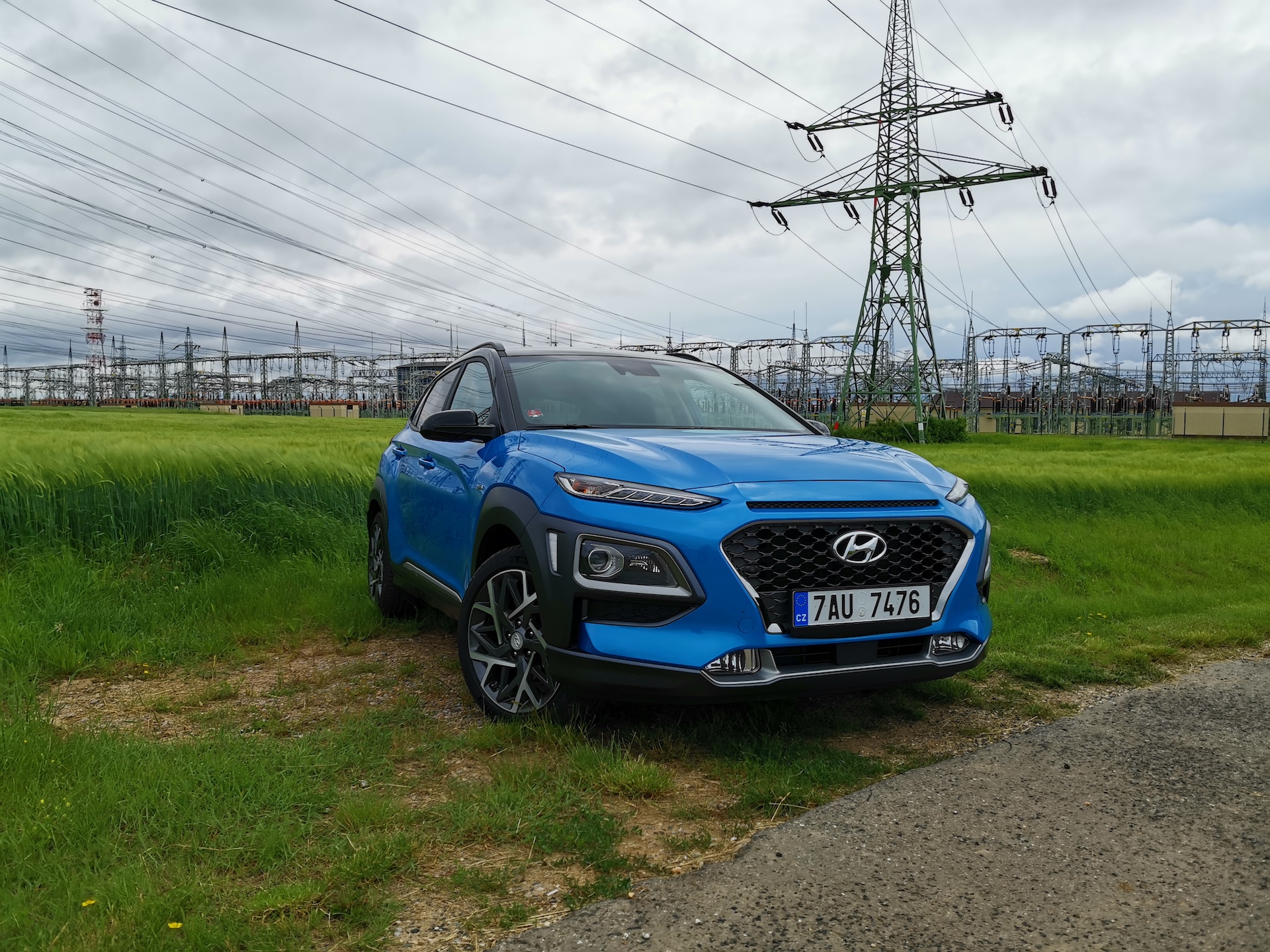 Hyundai Kona Hybrid - zepředu