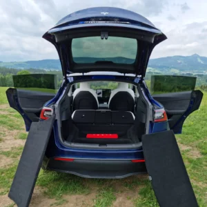 Tesla Model Y - zavazadlový prostor