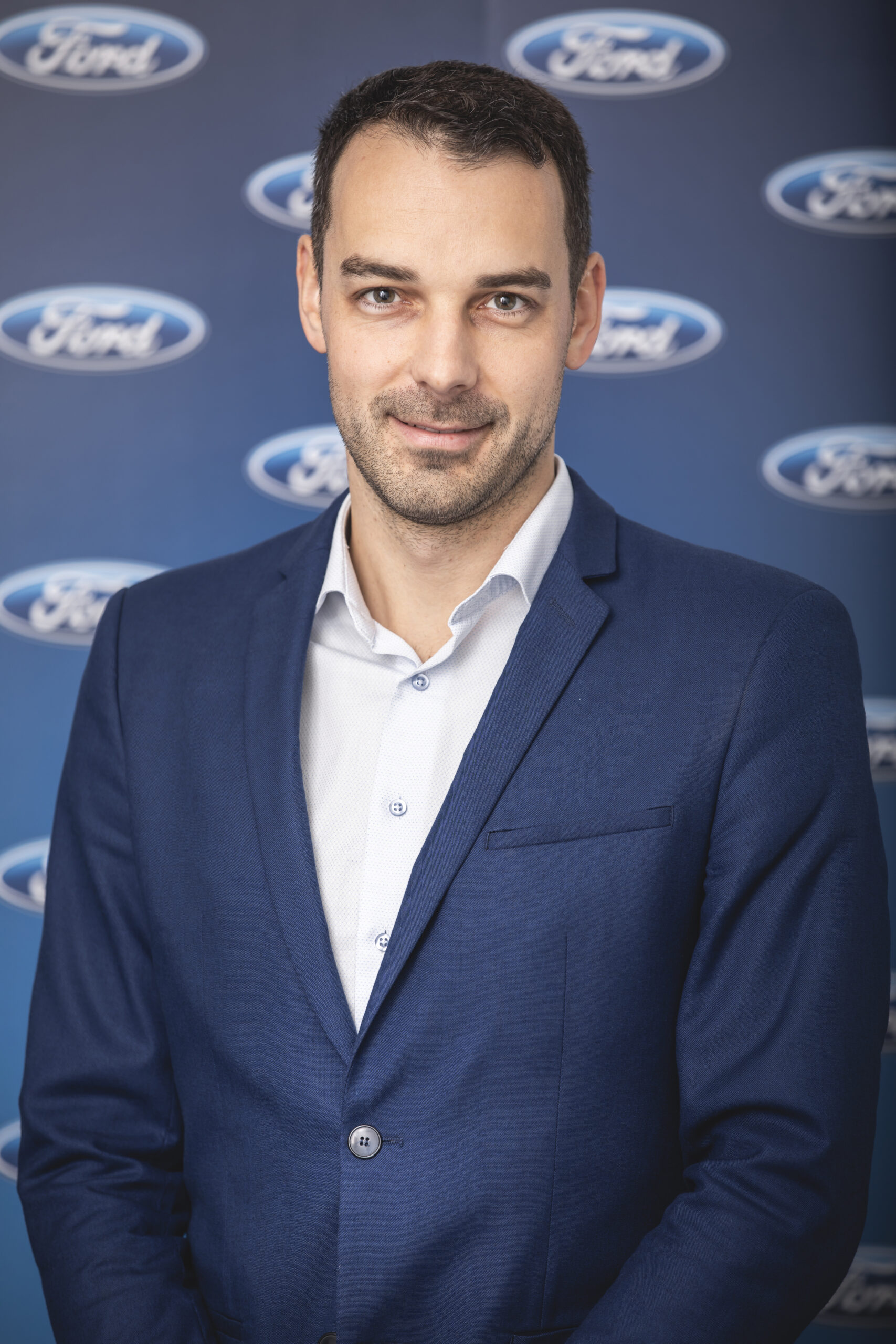 Libor Beneš, Country Manager