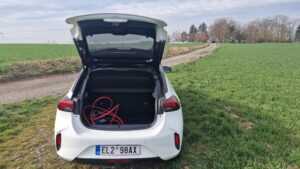 Opel Corsa-e, záď vozu