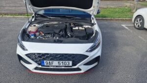 Hyundai i30 N Drive-N motorový prostor