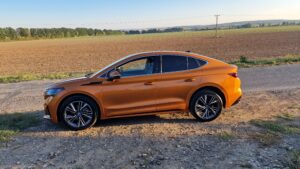 Škoda Enyaq Coupe iV boční pohled