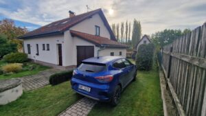 Renault Clio E-Tech 145 Esprit Alpine - více zadní pohled