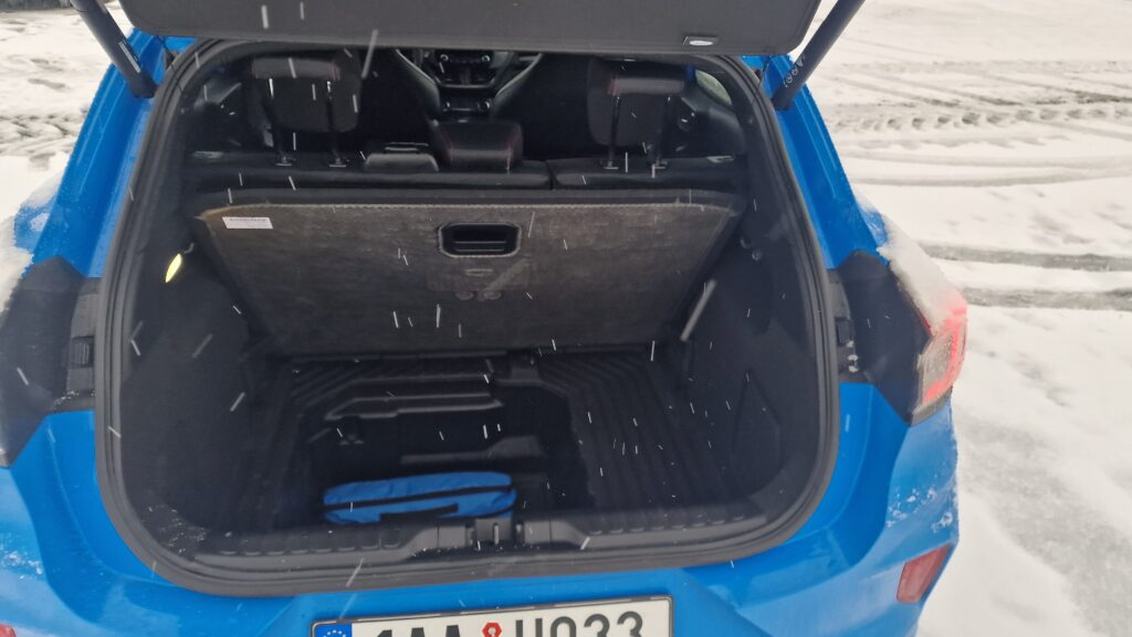 Ford Puma ST Powershift zavazadelník - Mega Box