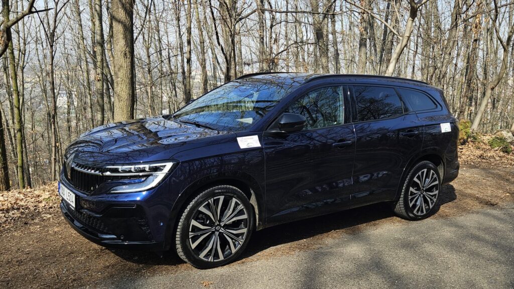 Renault Espace E-Tech
