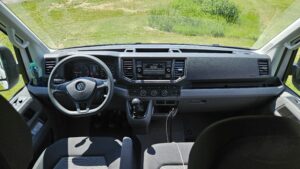 Volkswagen Crafter Kombi -pracoviště řidiče a spolujezdce