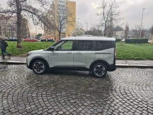 Ford Tourneo Courier Active - boční pohled
