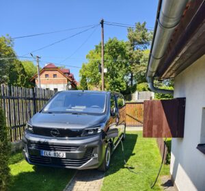 Opel Vivaro E - nabíjení