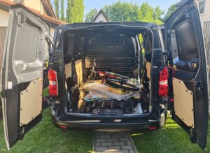 Opel Vivaro e - převoz elektrického kola