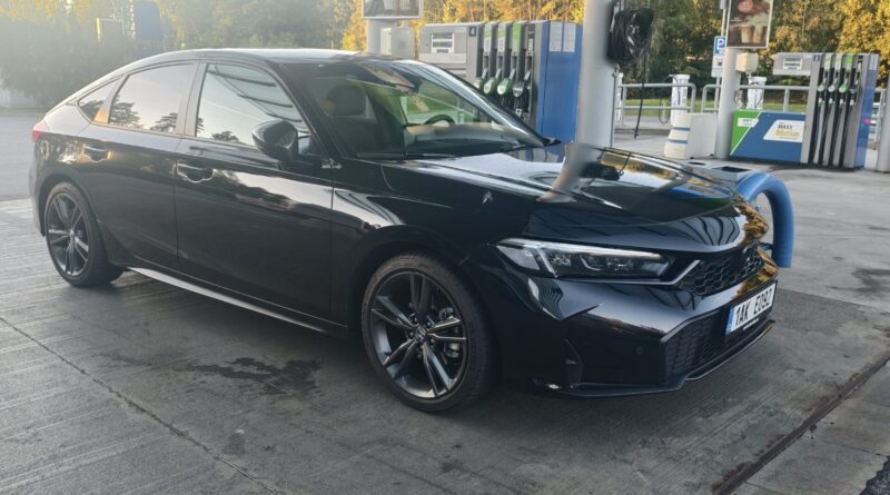 Honda Civic e:HEV Sport