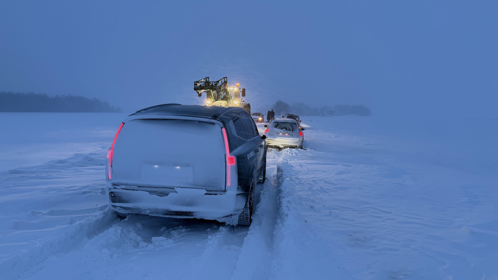 Nordkapp elektromobilem: Hyundai Ioniq 9 za hranicemi LT/LV